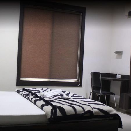 City Surya Hotel Gaya Luaran gambar
