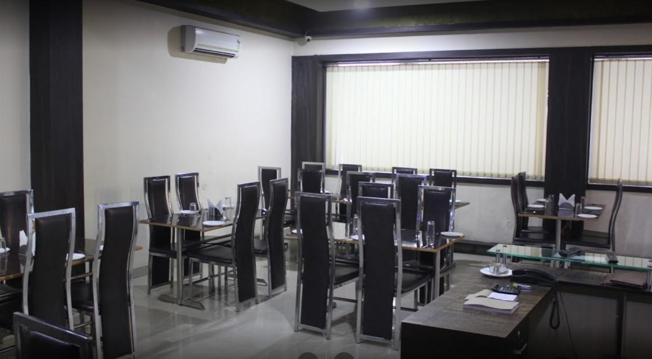 City Surya Hotel Gaya Luaran gambar