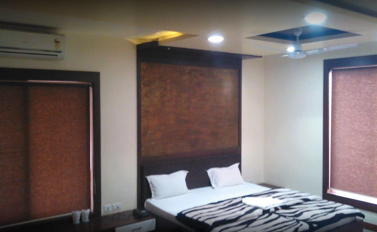 City Surya Hotel Gaya Luaran gambar