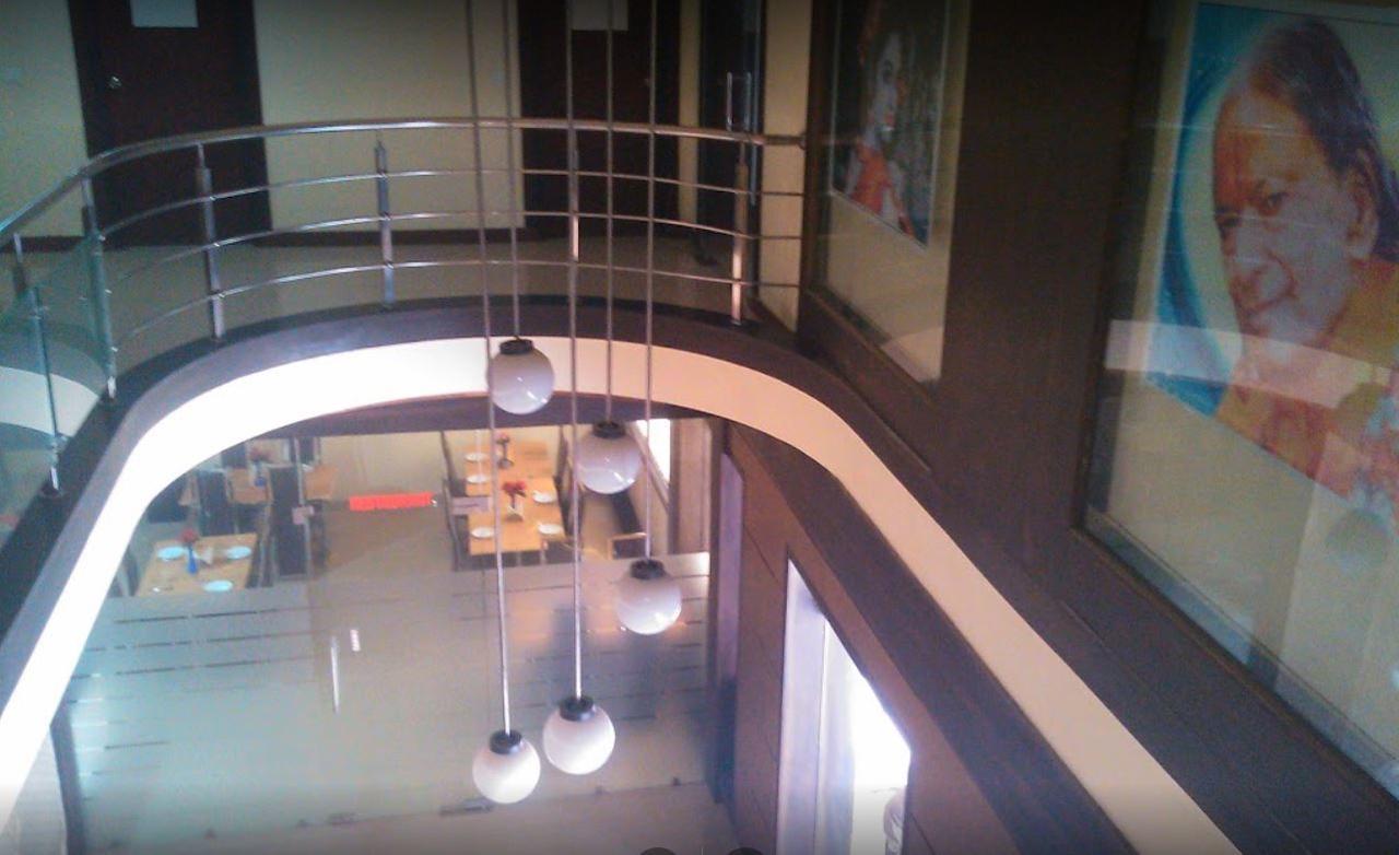City Surya Hotel Gaya Luaran gambar